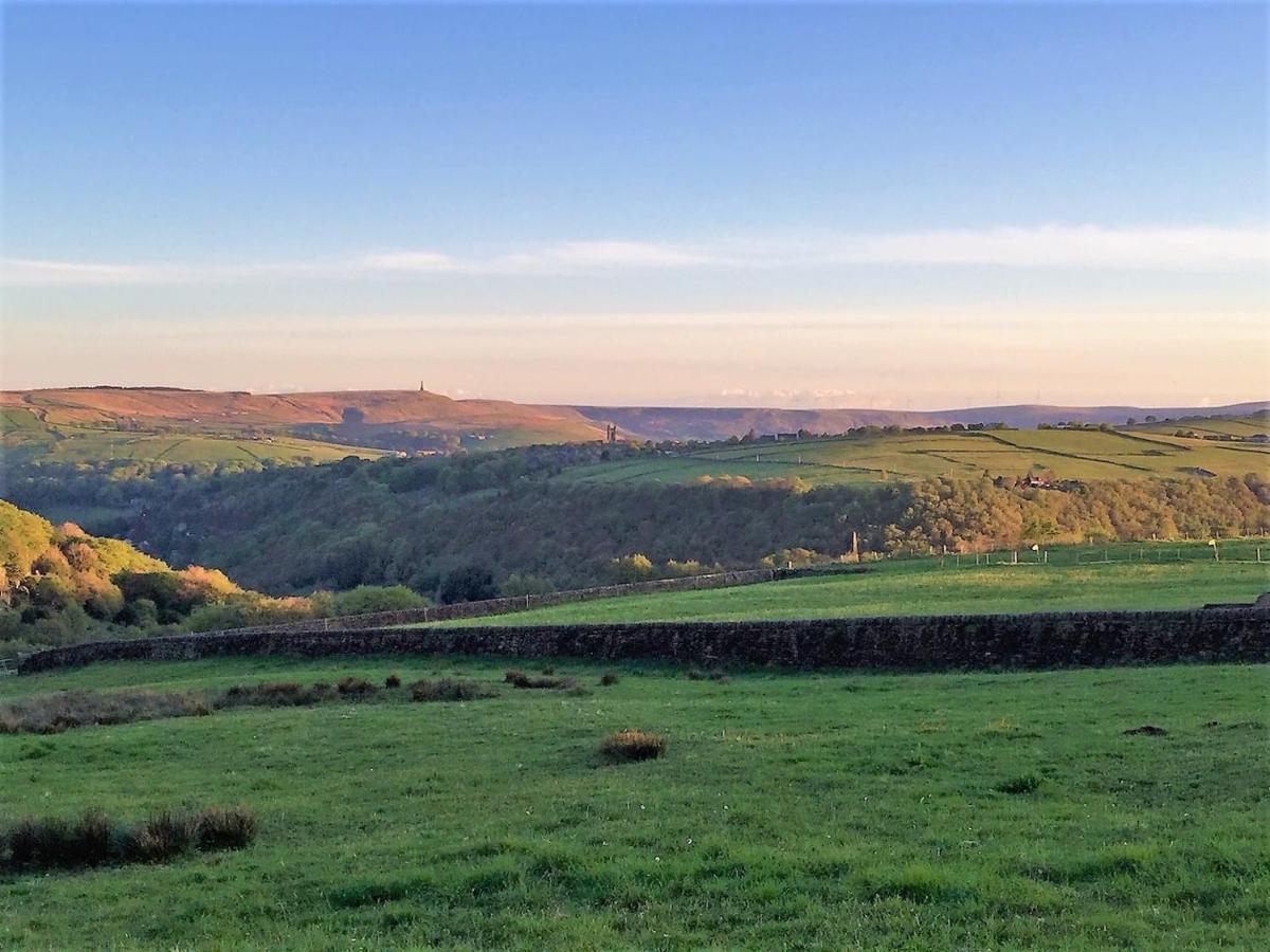Bijou Cottage In Bronte Country With Wood-Burning Stove & Hot Tub Spa Haworth Exterior foto